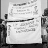 Défilé des communautés d'adeptes qui viennent se présenter devant la tribune officielle